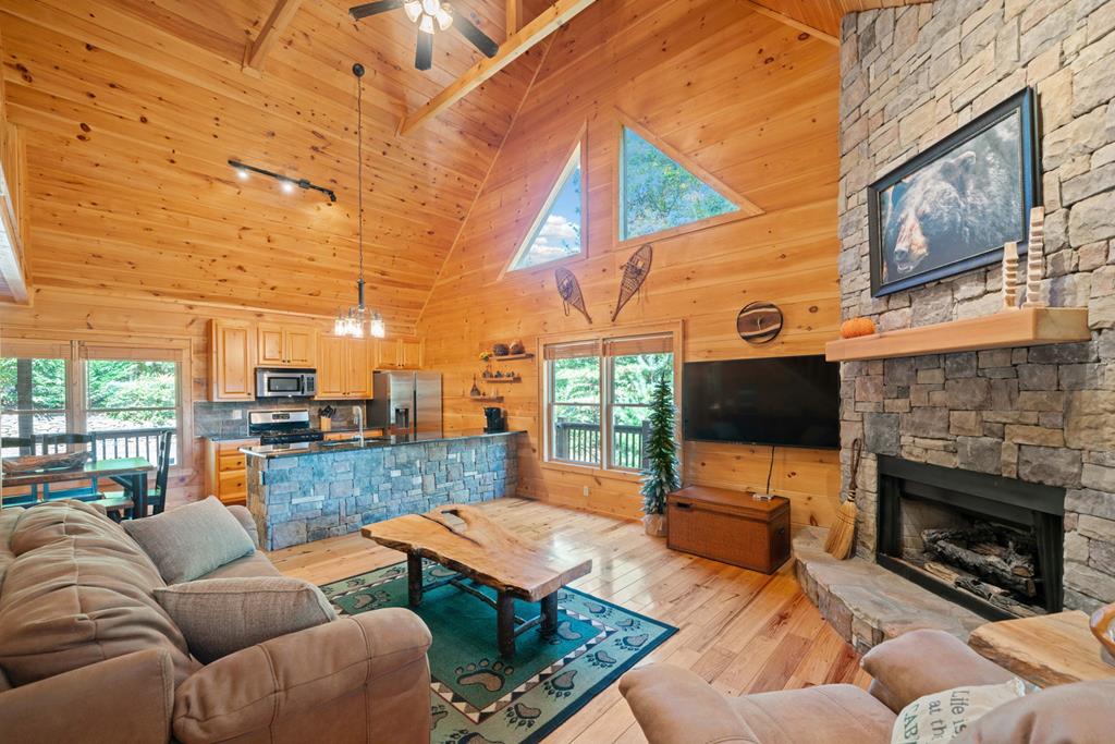 409804 Ellijay Residential