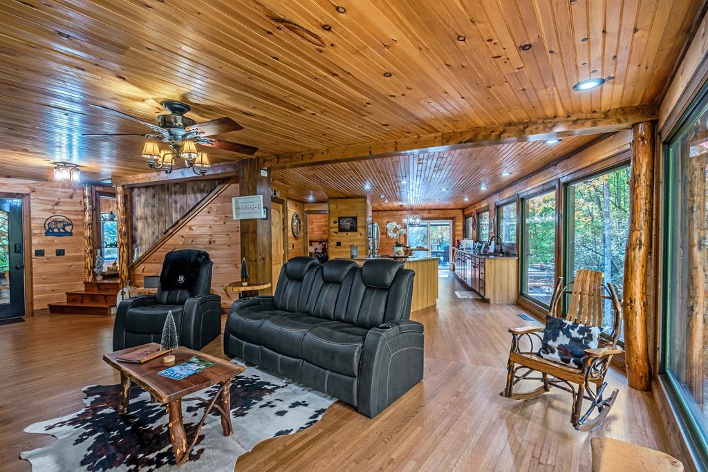 409853 Ellijay Residential