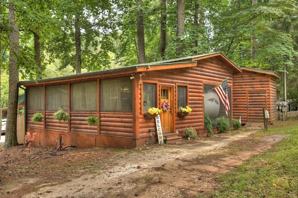 409884 Ellijay 