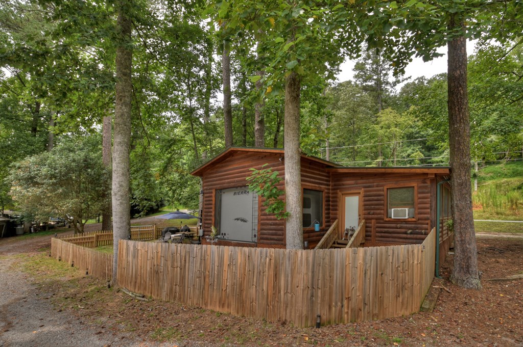 409884 Ellijay Residential