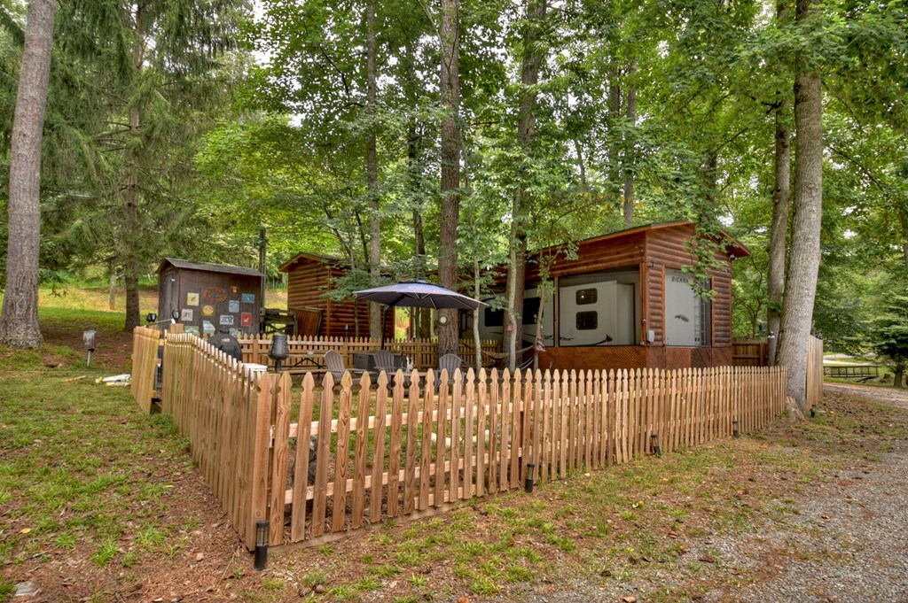 409884 Ellijay Residential