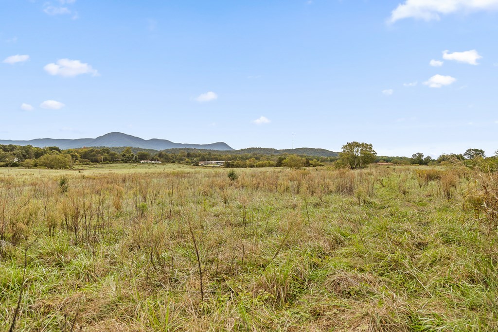 410010 Eton Land