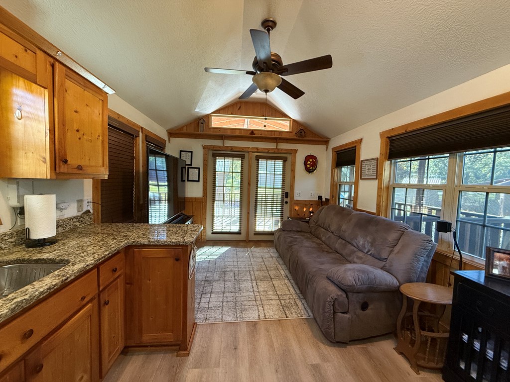 410081 Blairsville Residential