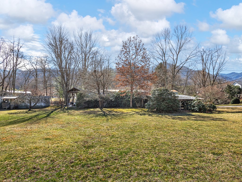 410089 Maggie Valley Residential