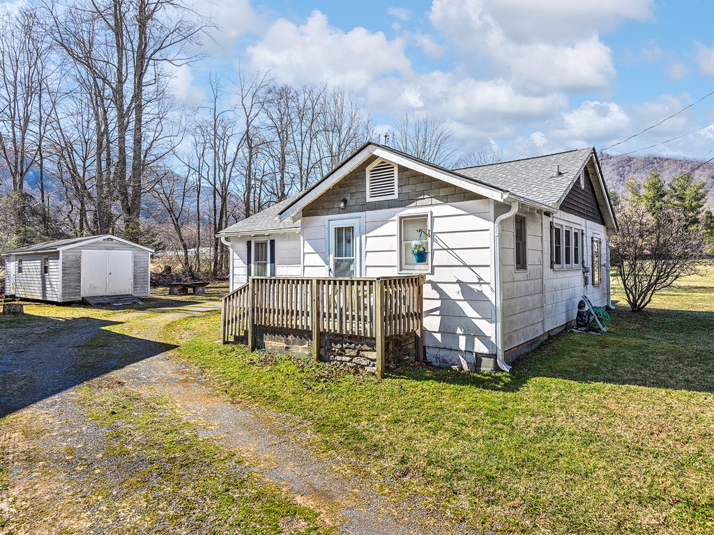 410089 Maggie Valley Residential