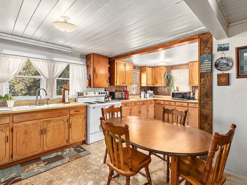 410089 Maggie Valley Residential