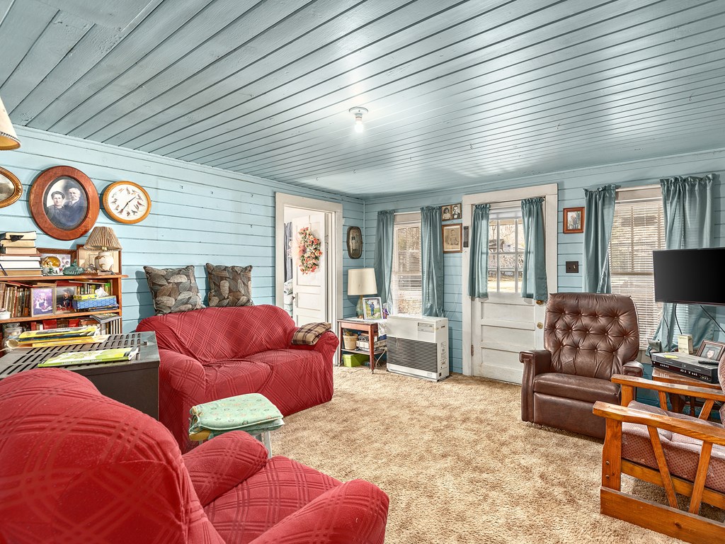 410089 Maggie Valley Residential