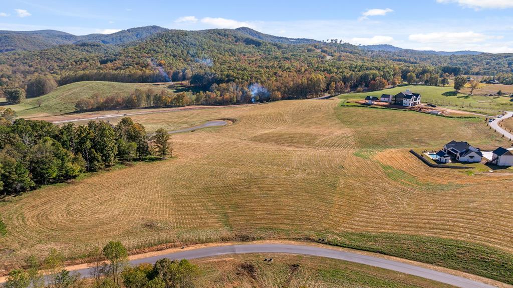 411278 Talking Rock Land