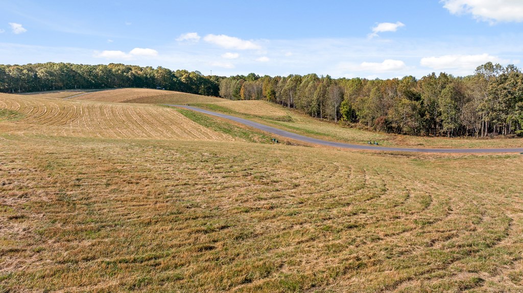 411278 Talking Rock Land