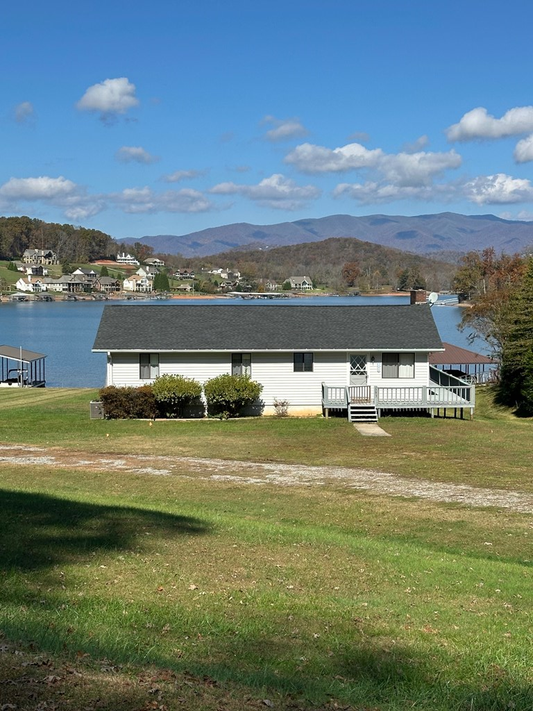 411335 Hiawassee Residential