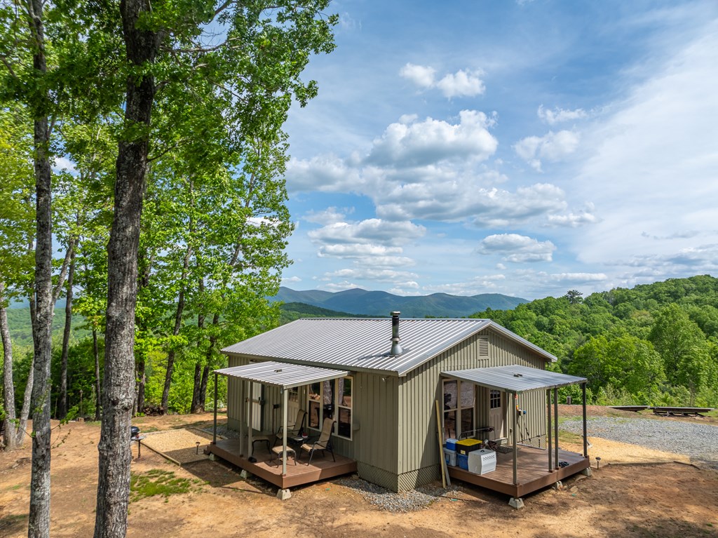 411427 Ellijay Residential