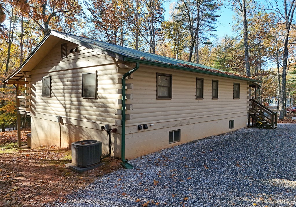 411433 Blairsville Residential