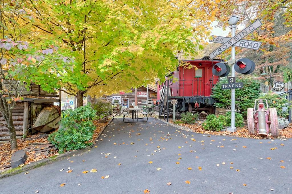 411434 Clayton Residential