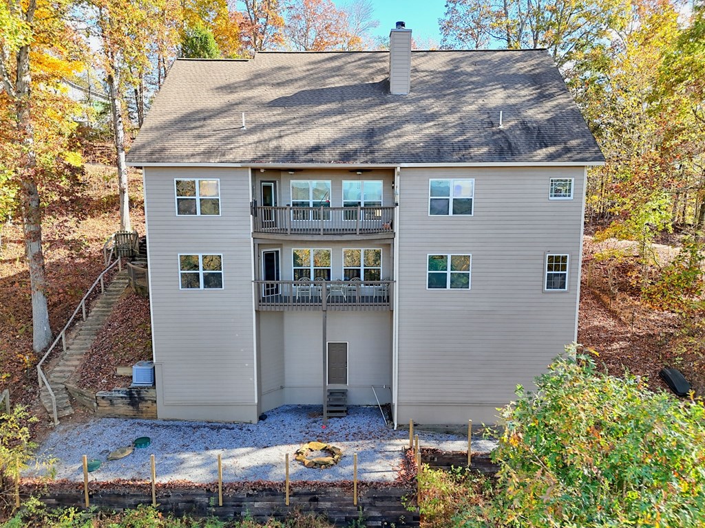 411480 Young Harris Residential