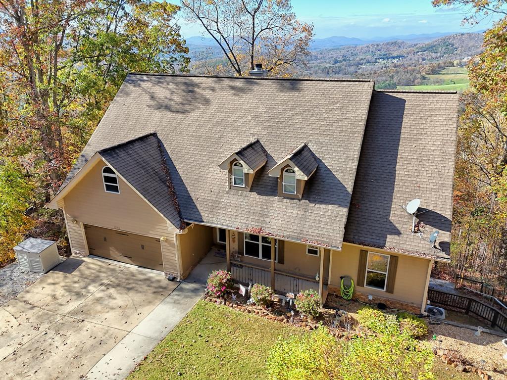 411480 Young Harris Residential