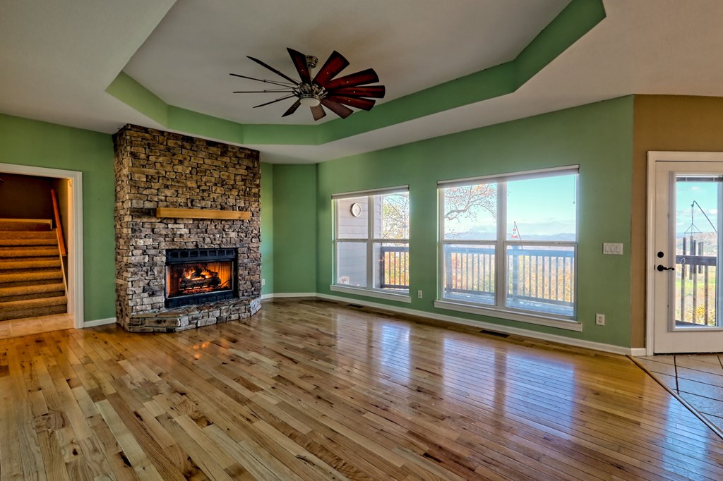 411480 Young Harris Residential