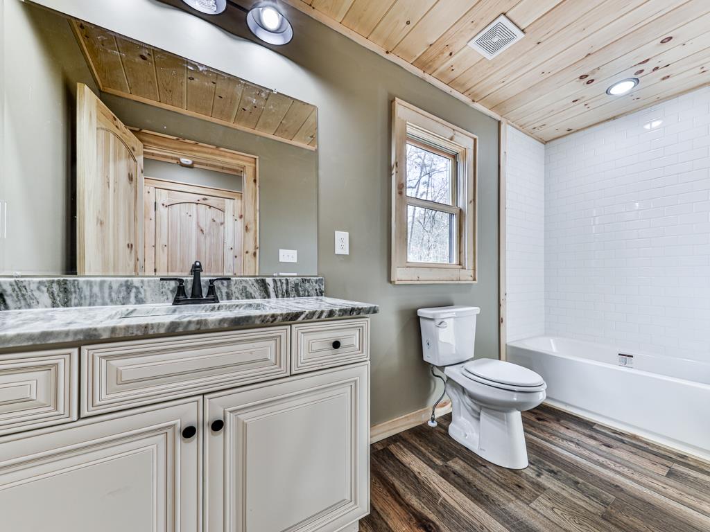 411694 Blue Ridge Residential