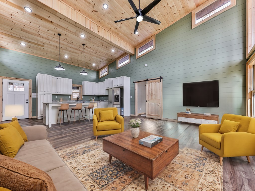 411694 Blue Ridge Residential