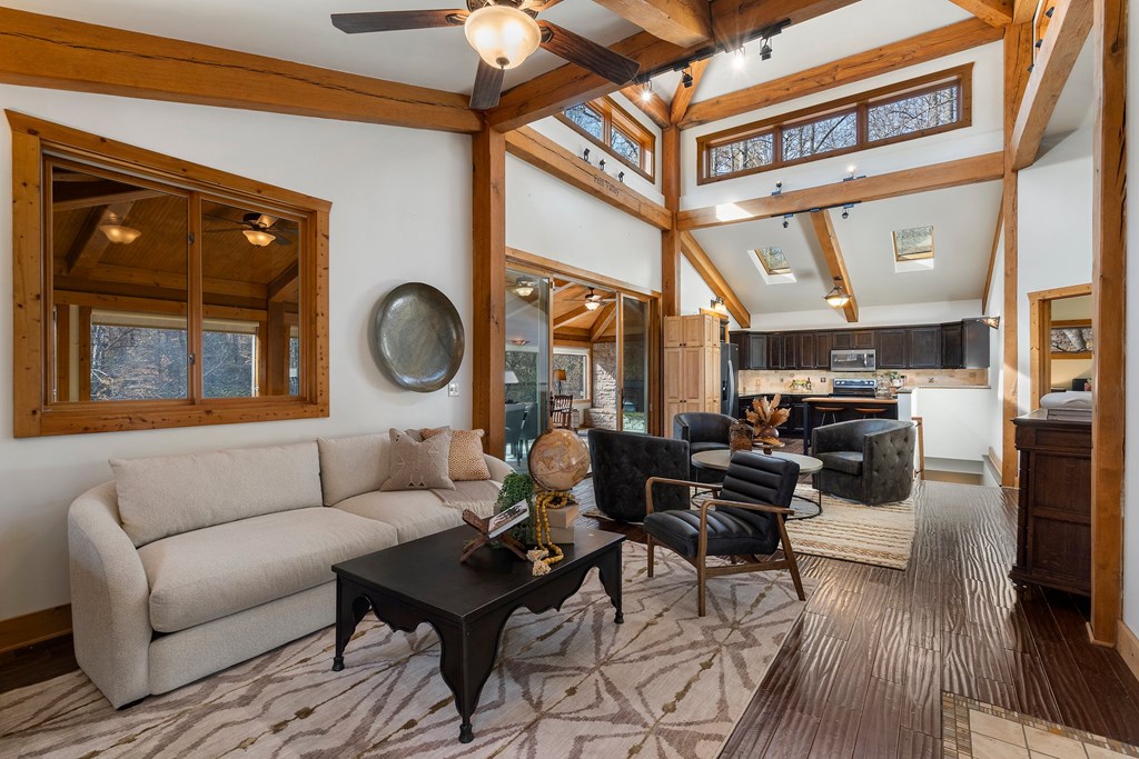 411772 Blue Ridge Residential