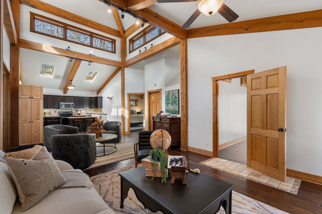 411772 Blue Ridge Residential