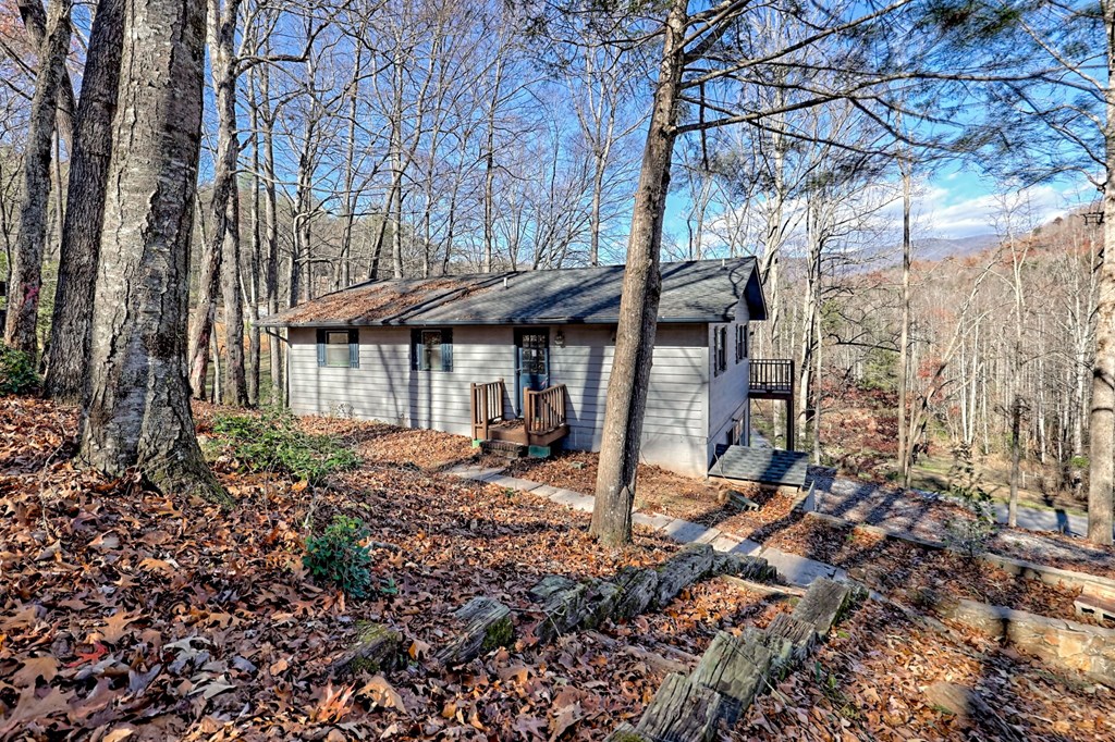 411789 Hayesville Residential