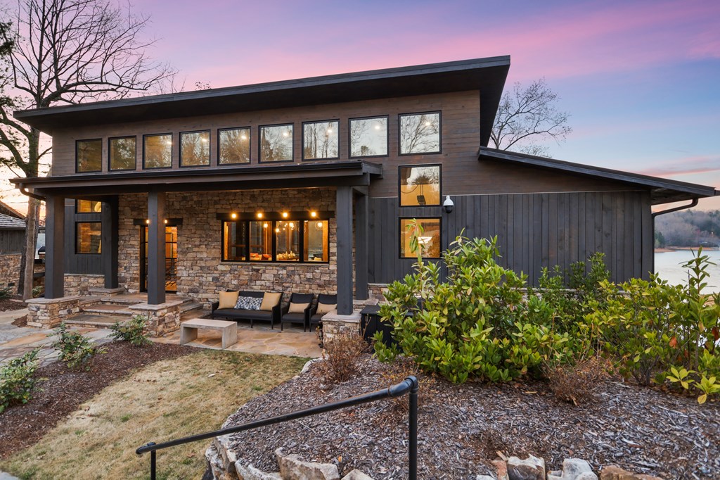 411885 Blue Ridge Residential