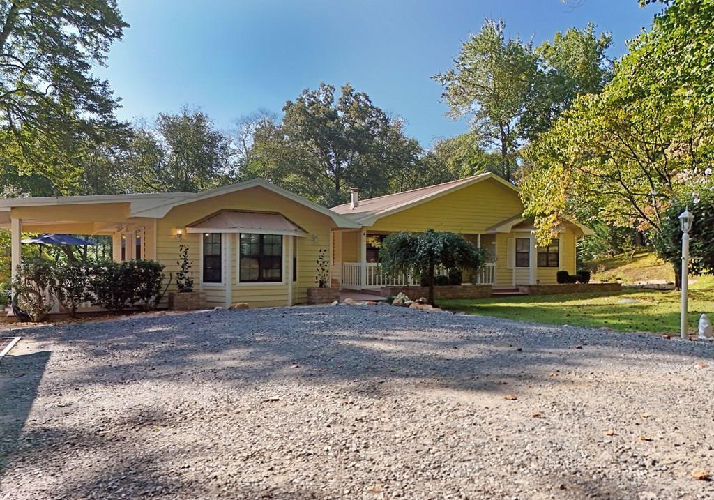411900 Mineral Bluff Residential