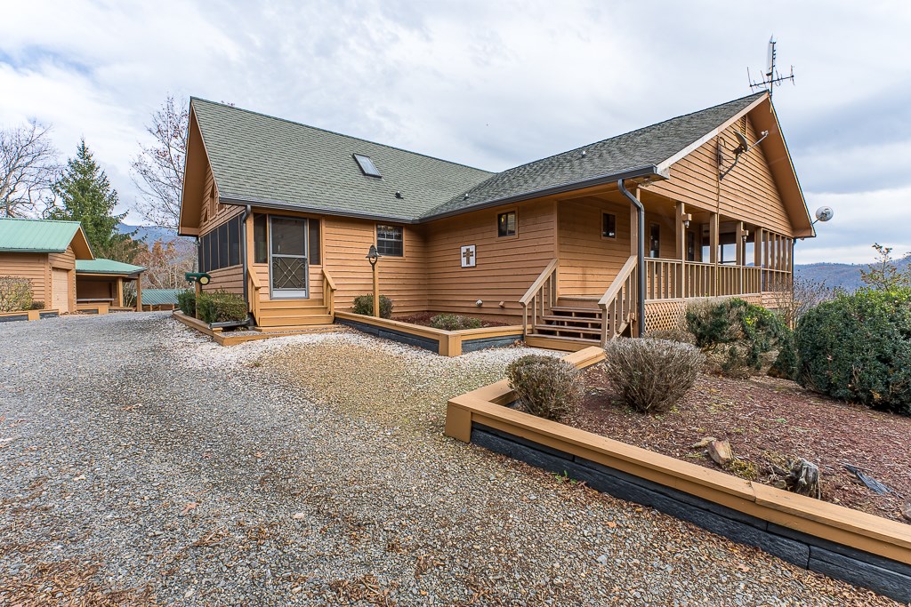 411929 Hayesville Residential