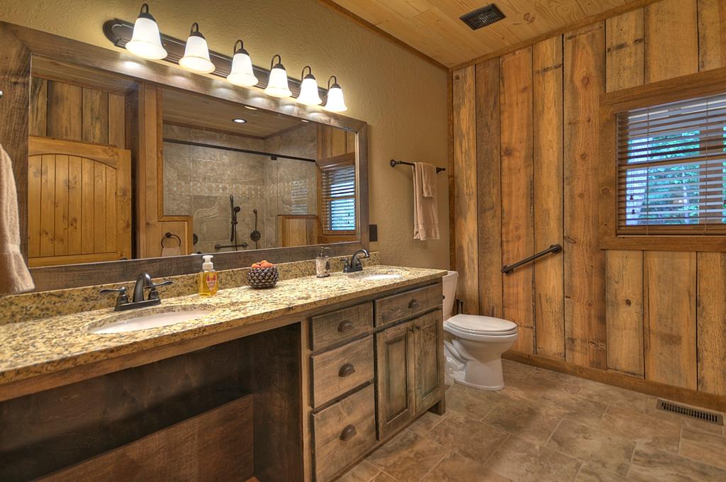411987 Blue Ridge Residential