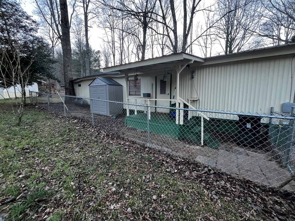 412061 Hiawassee Residential