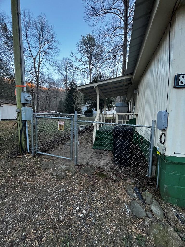 412061 Hiawassee Residential