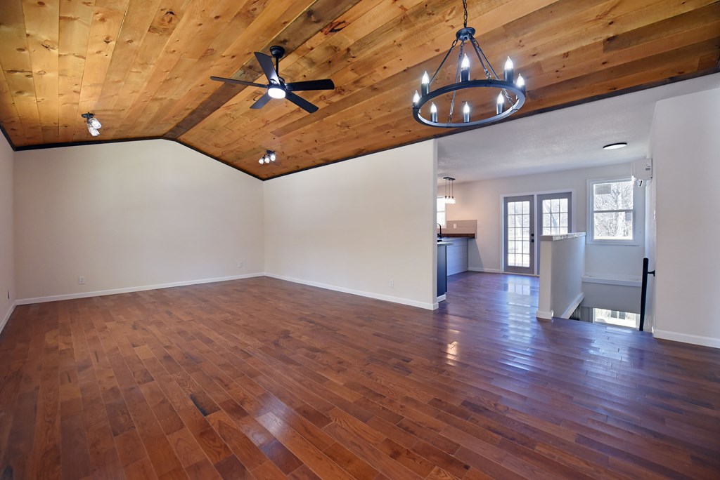 412112 Blairsville Residential