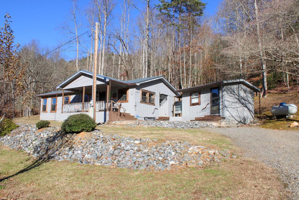 412148 Hayesville Residential