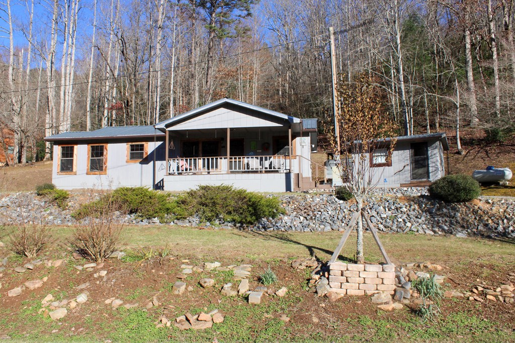 412148 Hayesville Residential