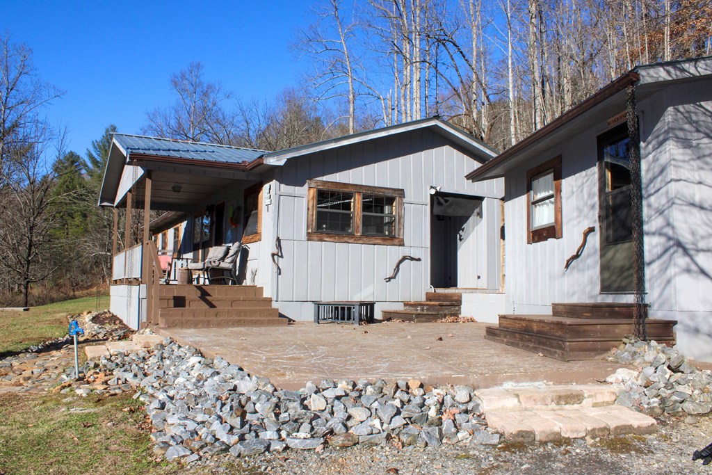 412148 Hayesville Residential