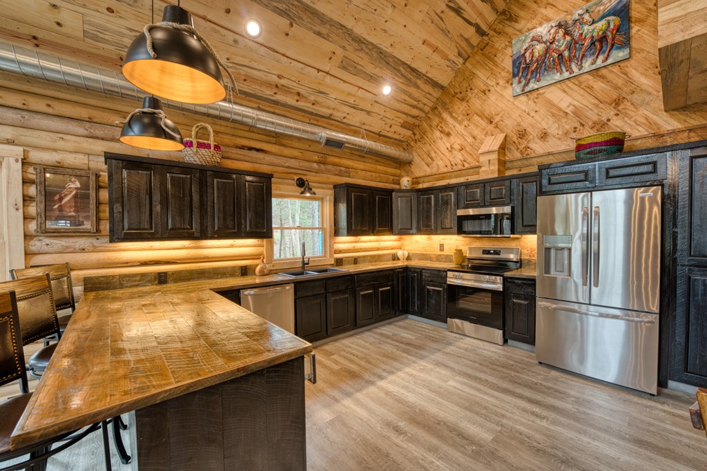 412230 Morganton Residential