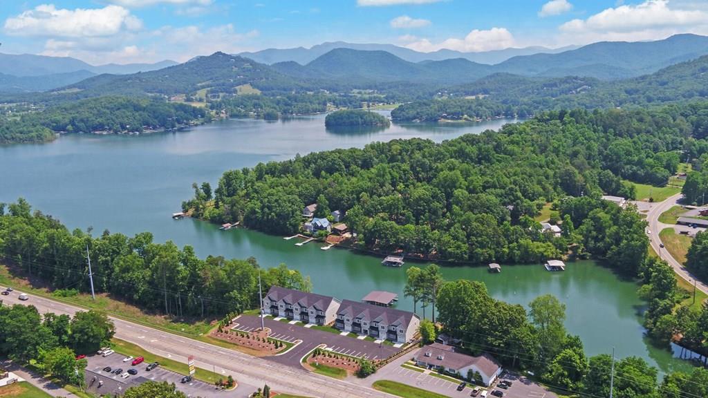 412287 Hiawassee Residential