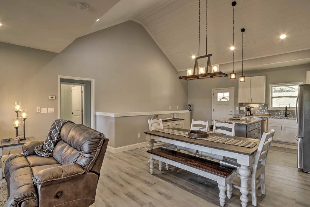 412351 Blairsville Residential