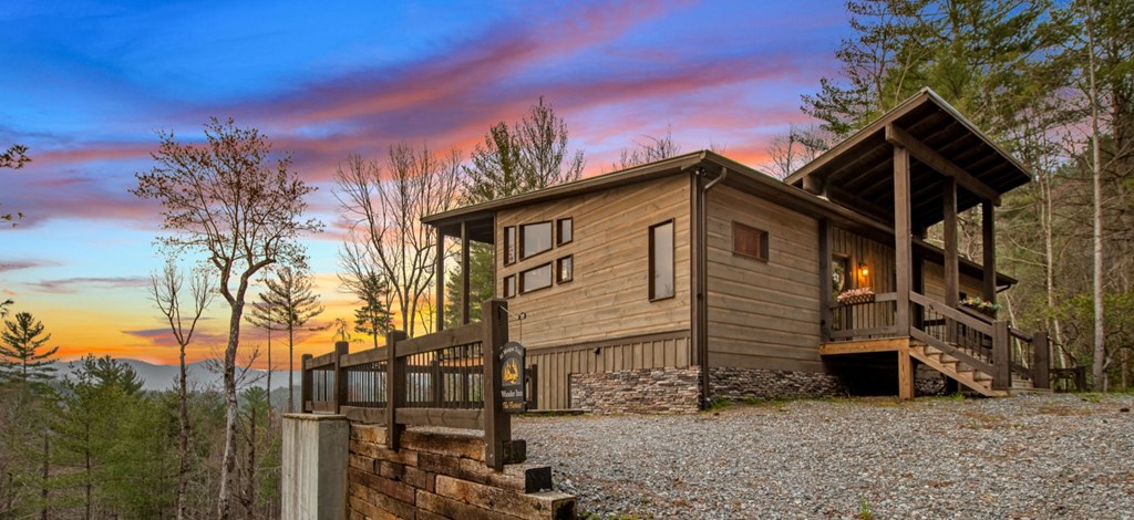412355 Epworth Residential