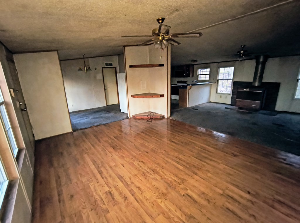 412369 Murphy Residential