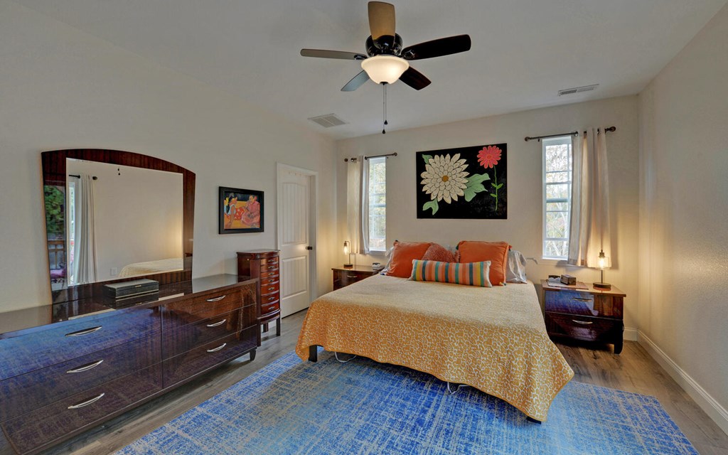 412412 Hayesville Residential