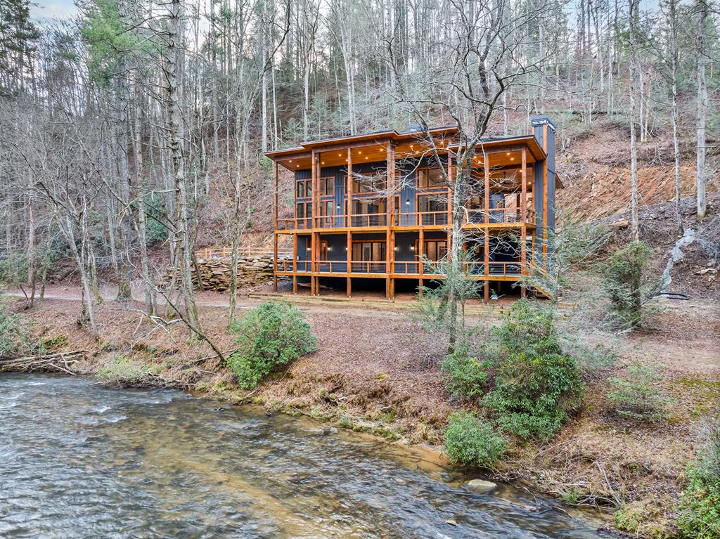 412436 Ellijay 