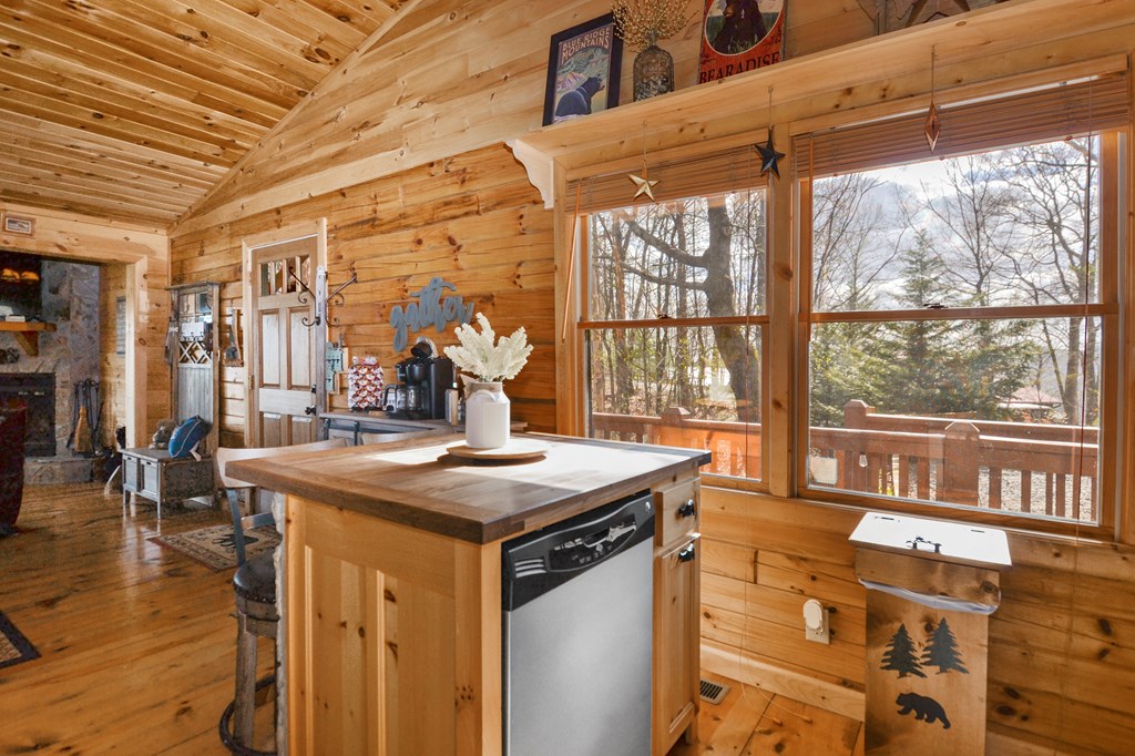 412449 Blue Ridge Residential