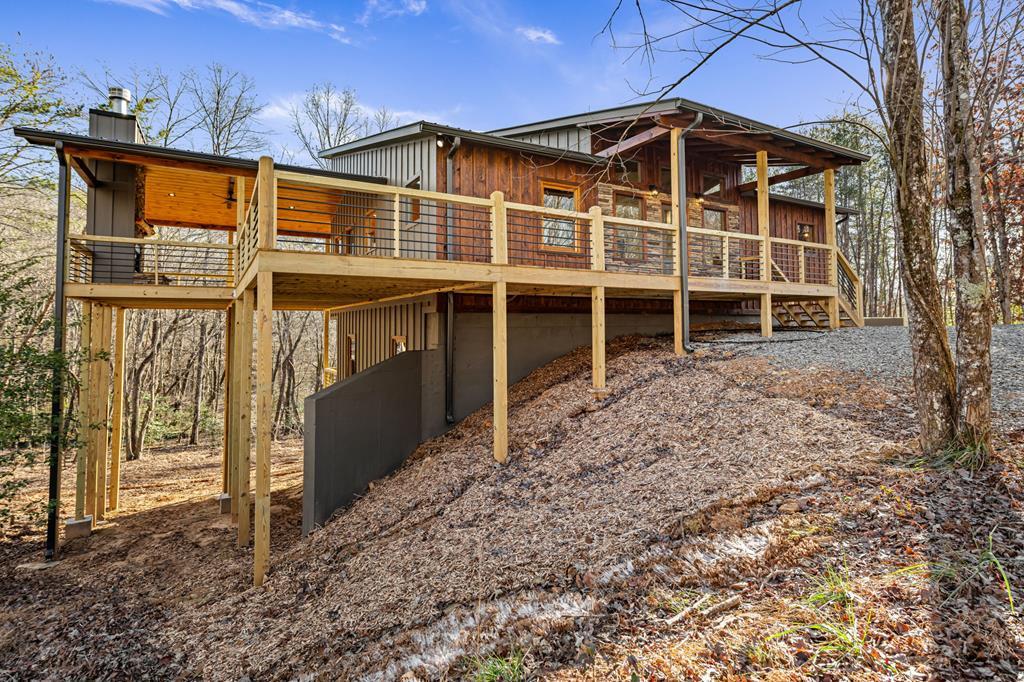 412496 Blue Ridge Residential