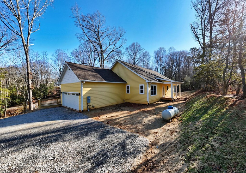 412520 Blairsville Residential