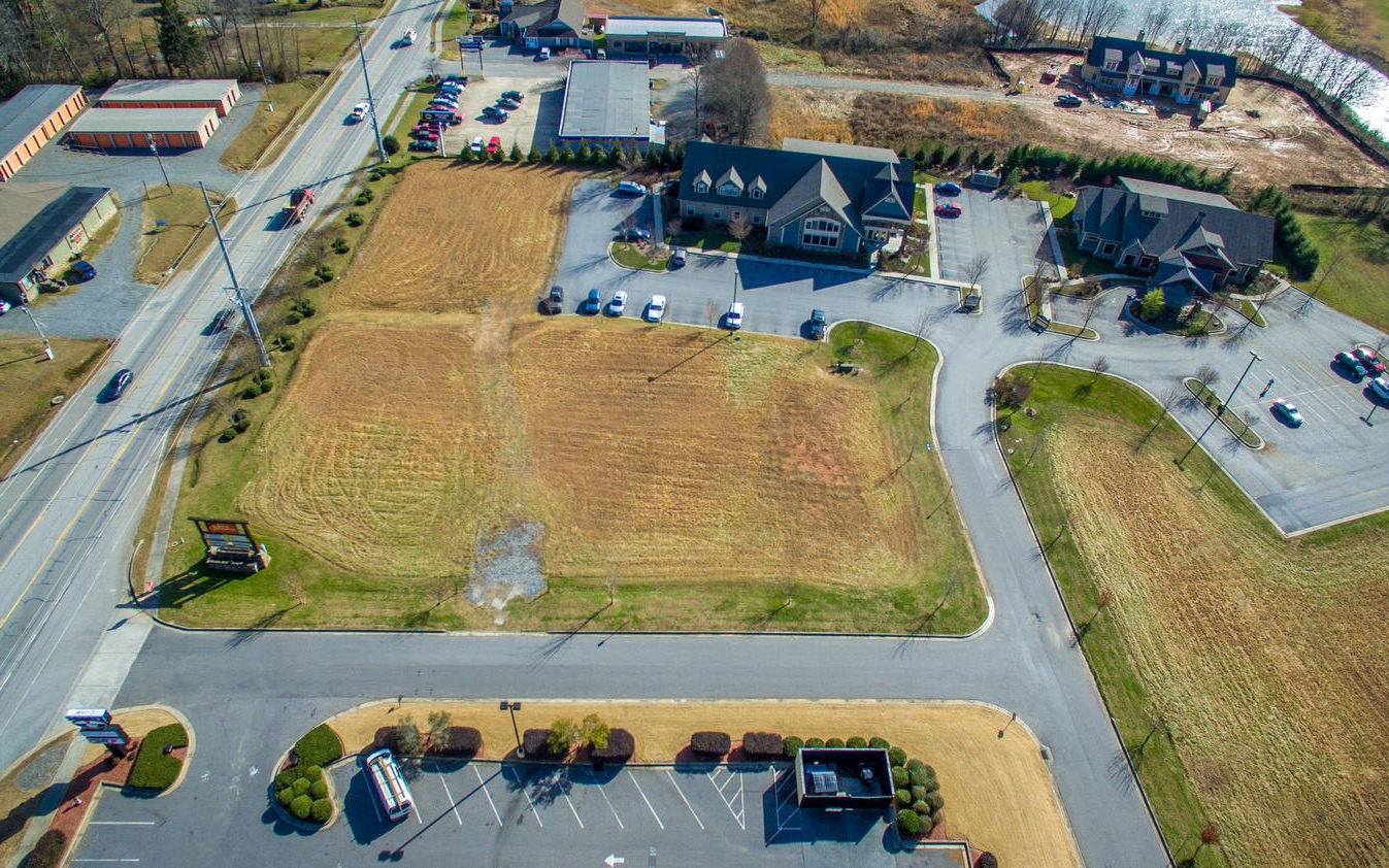 412525 Hiawassee Land