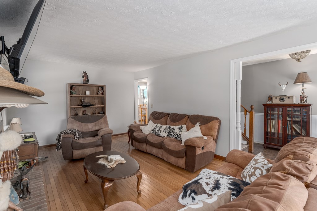 412585 Murphy Residential