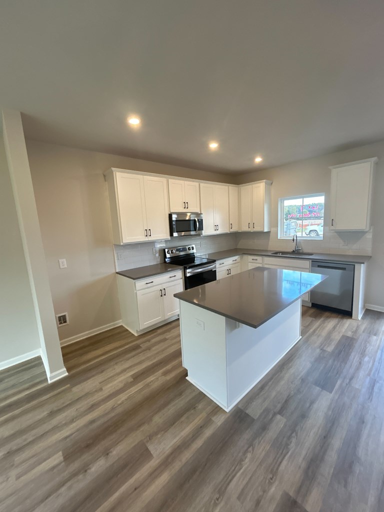 412646 Blue Ridge Residential