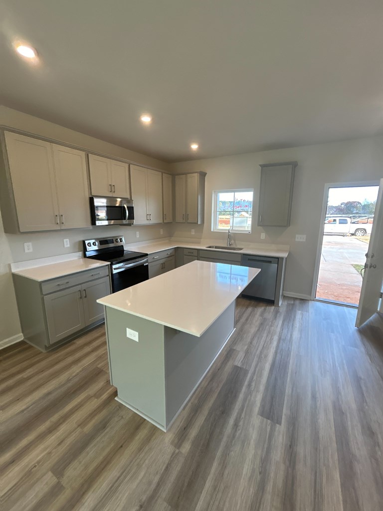 412646 Blue Ridge Residential
