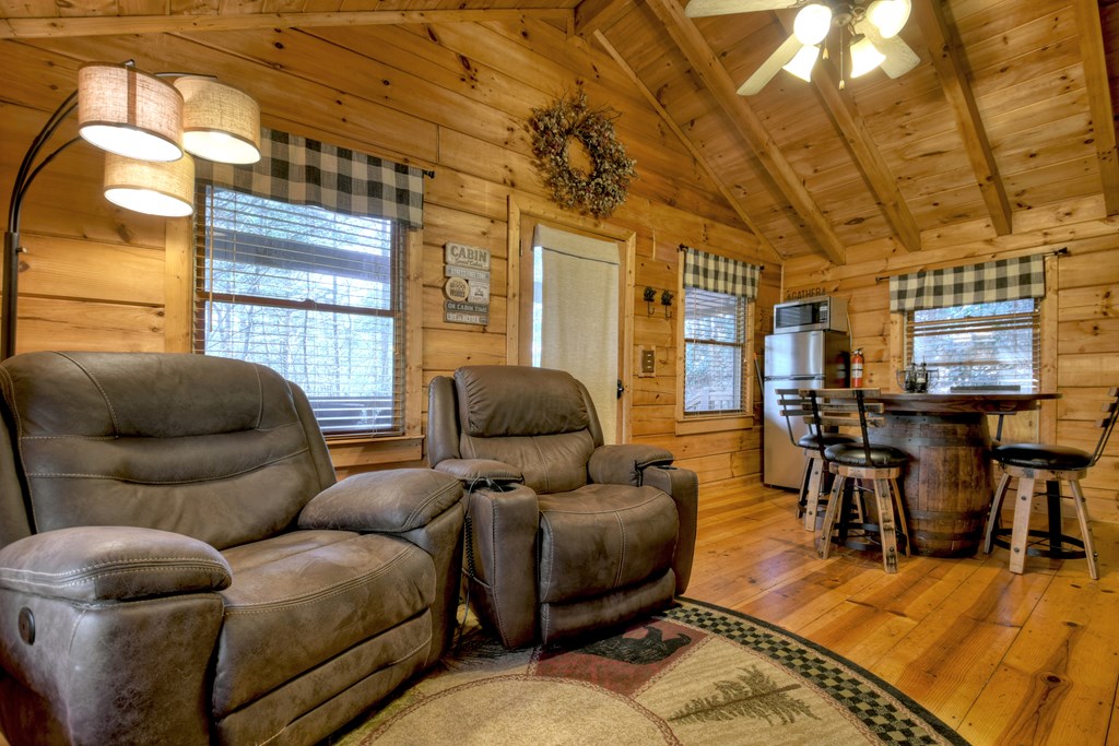 412686 Blue Ridge Residential